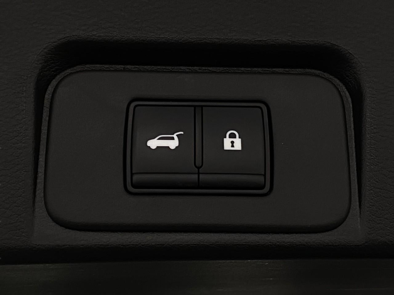 2025 Nissan Rogue AWD SV