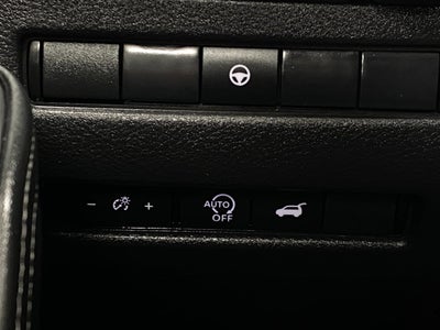 2025 Nissan Rogue AWD SV