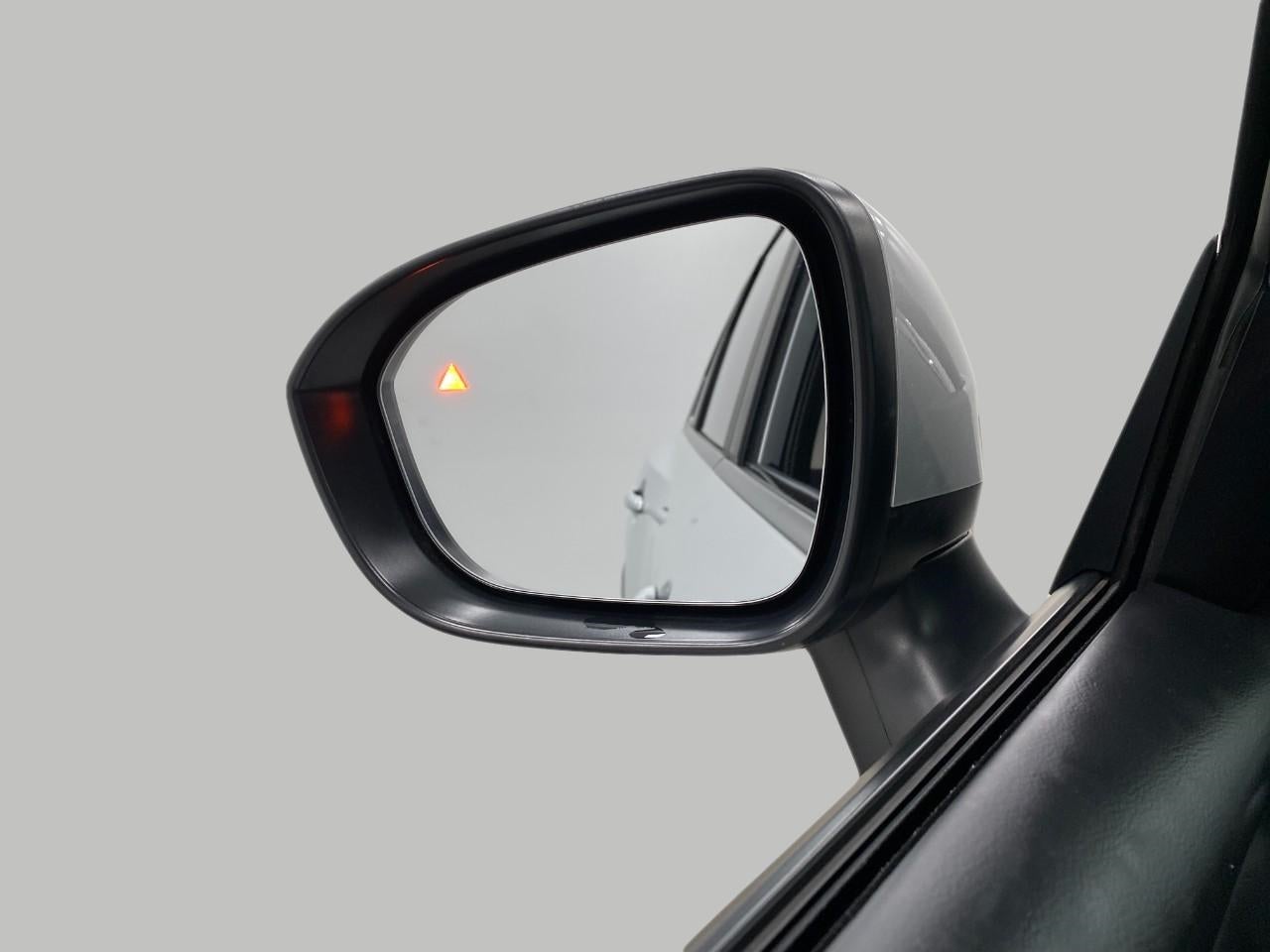 2025 Nissan Rogue AWD SV