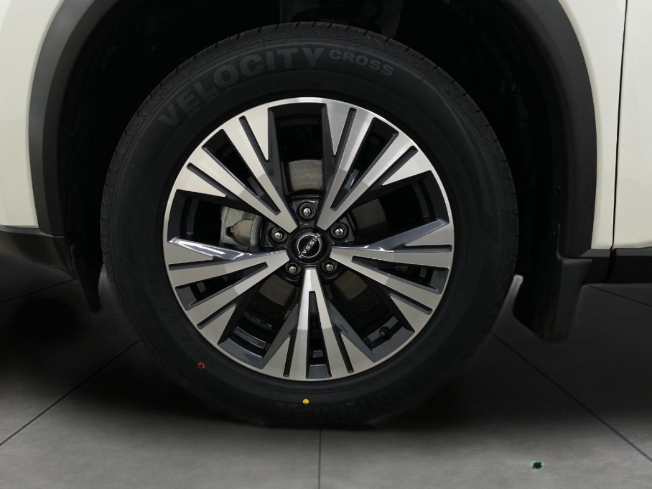 2023 Nissan Rogue AWD SV