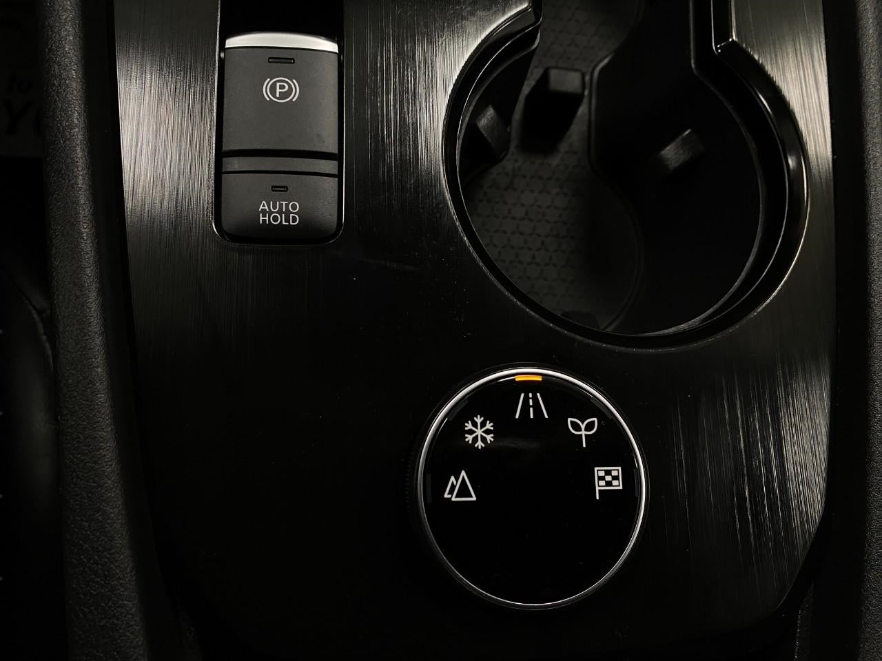 2023 Nissan Rogue AWD SV