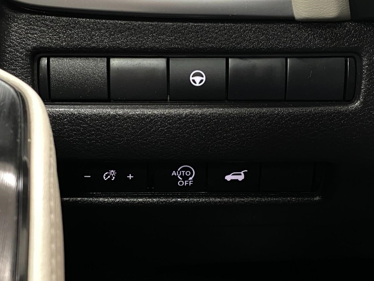 2025 Nissan Rogue AWD SV