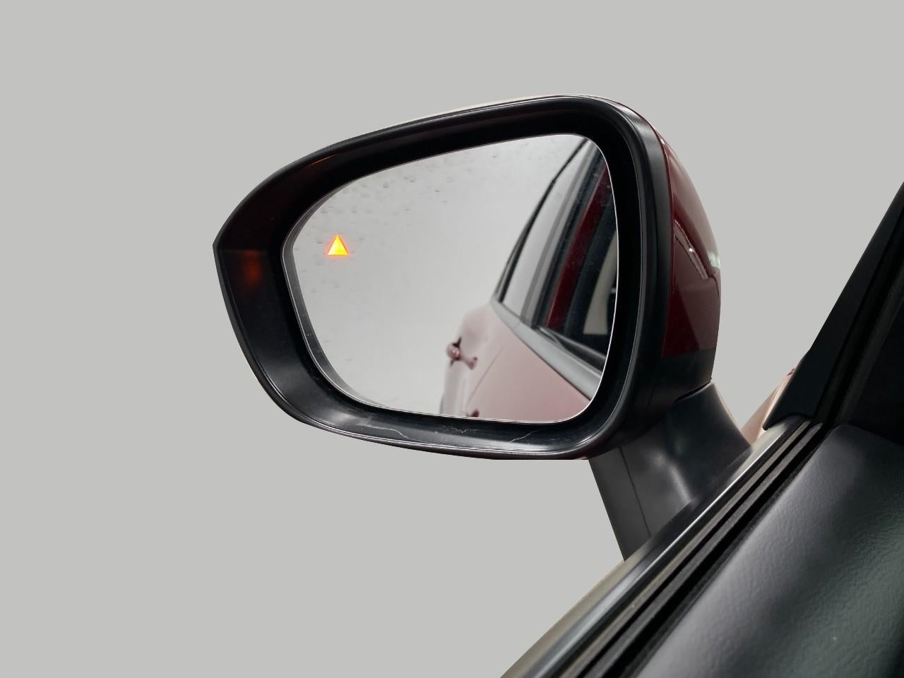 2025 Nissan Rogue AWD SV