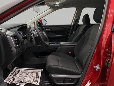 2025 Nissan Rogue AWD SV