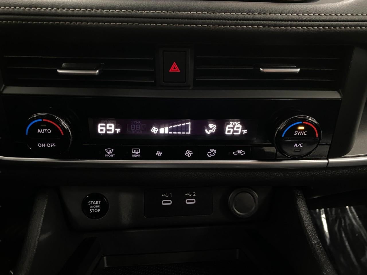 2025 Nissan Rogue AWD SV