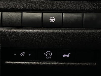 2025 Nissan Rogue AWD SV