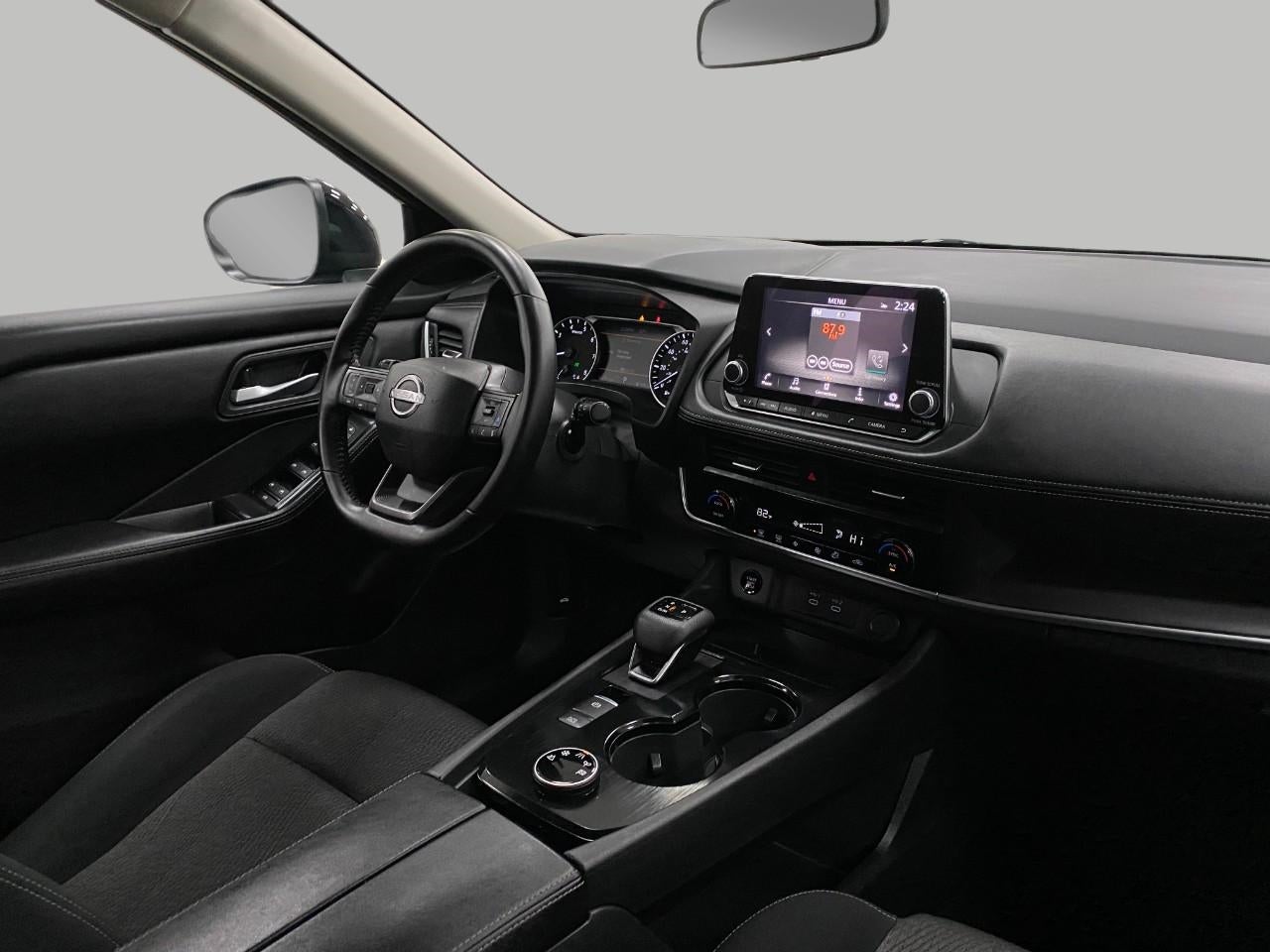 2025 Nissan Rogue AWD SV