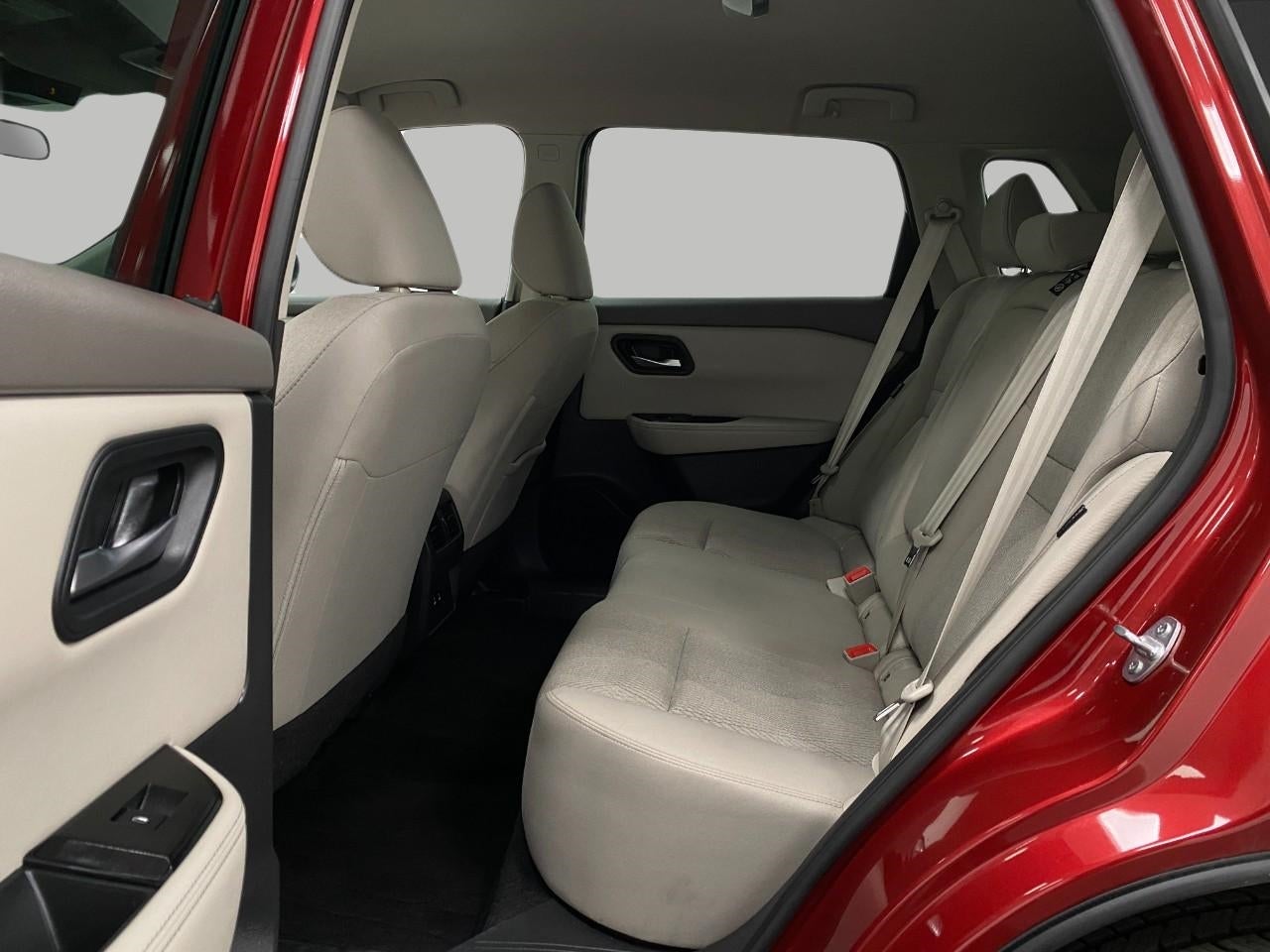 2025 Nissan Rogue AWD SV