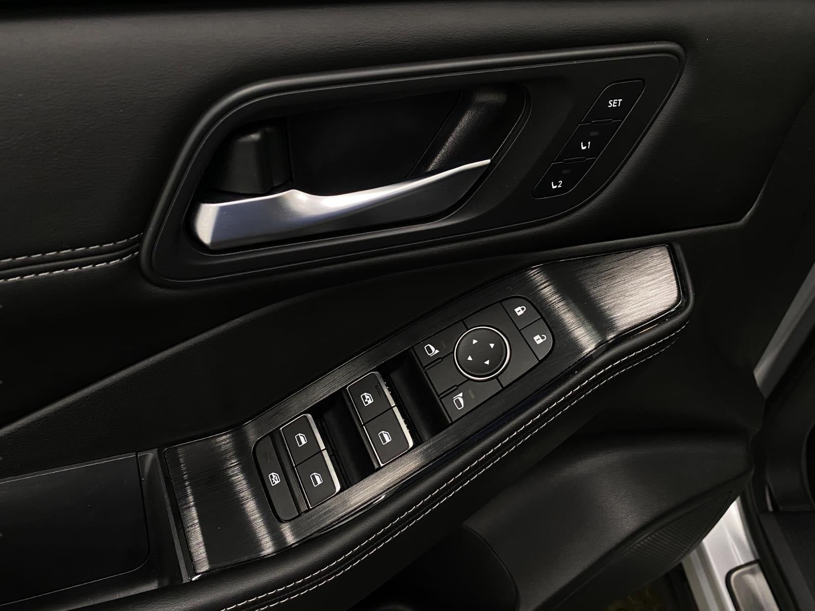 2023 Nissan Rogue AWD SL