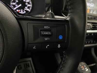 2025 Nissan Pathfinder SL 4WD