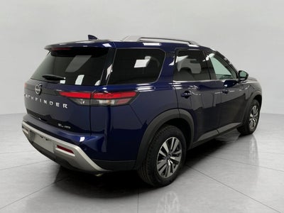 2025 Nissan Pathfinder SL 4WD