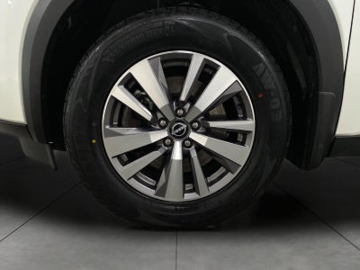 2022 Nissan Pathfinder SL 4WD