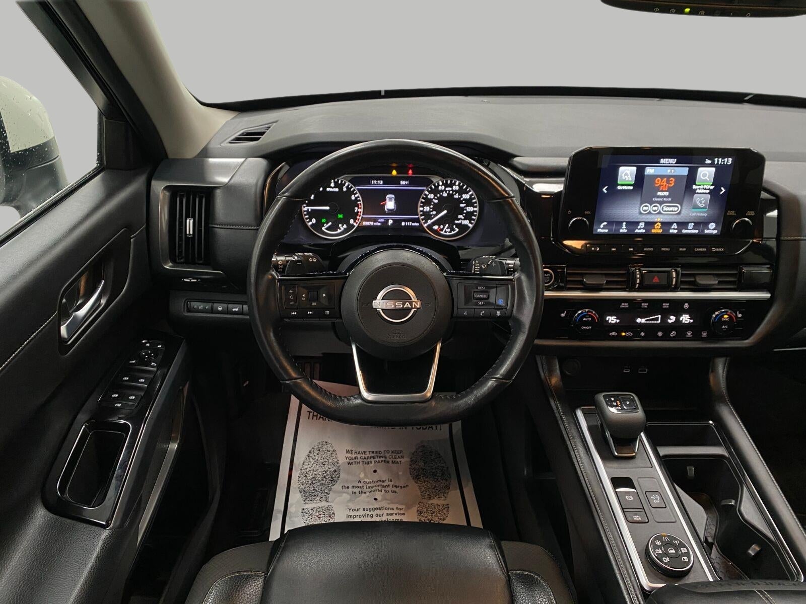 2022 Nissan Pathfinder SL 4WD