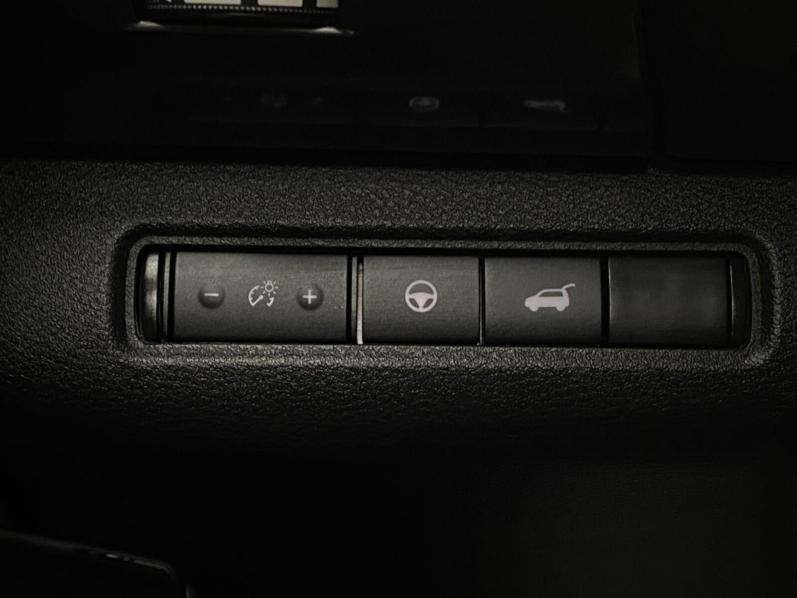 2022 Nissan Pathfinder SL 4WD