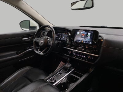 2022 Nissan Pathfinder SL 4WD