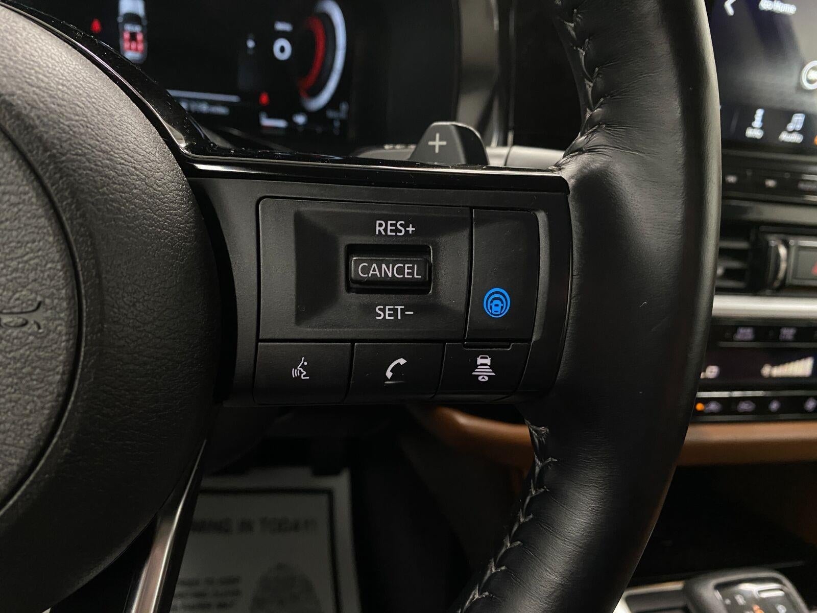 2024 Nissan Pathfinder Platinum 4WD