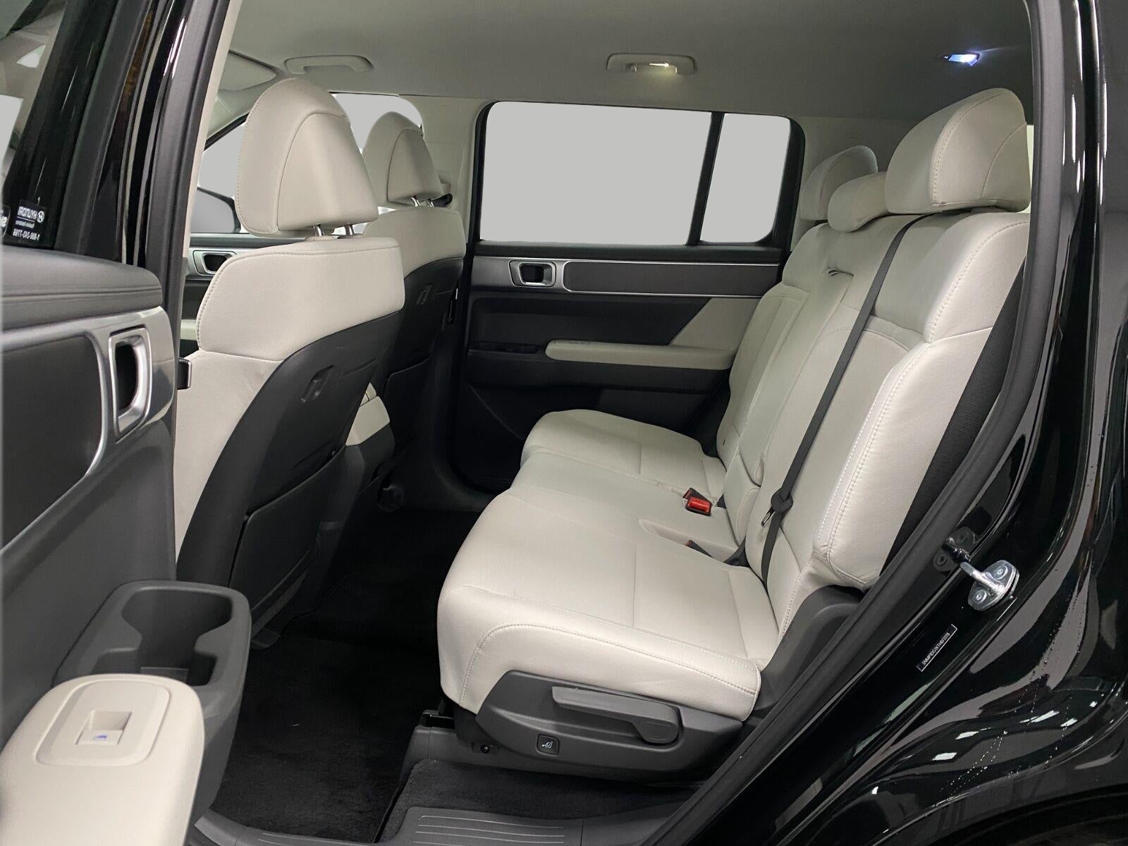 2026 Hyundai Santa Fe Hybrid SE AWD