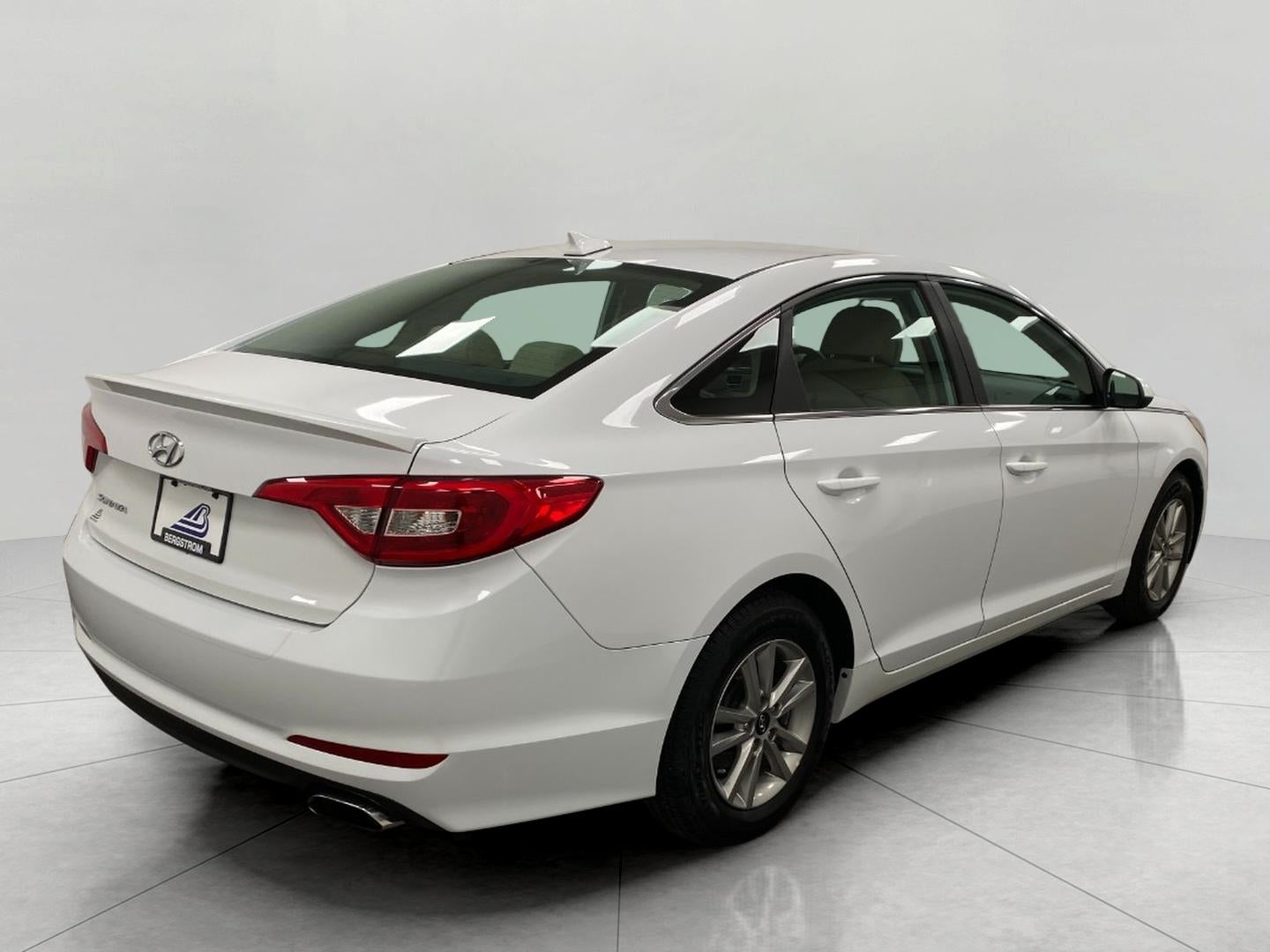 2016 Hyundai Sonata 4dr Sdn 2.4L