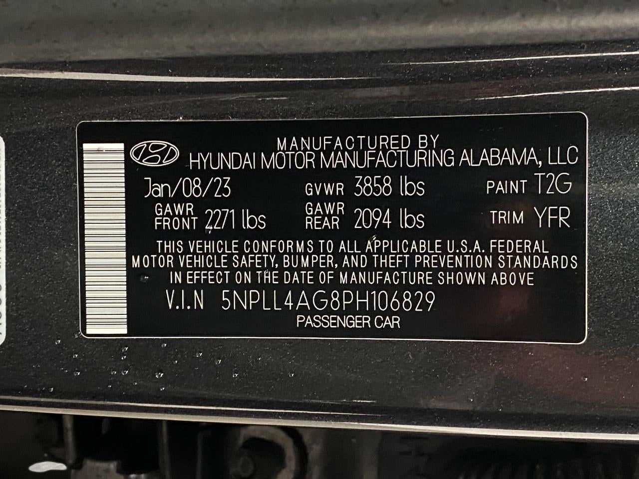 2023 Hyundai Elantra SE IVT