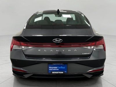 2023 Hyundai Elantra Limited IVT