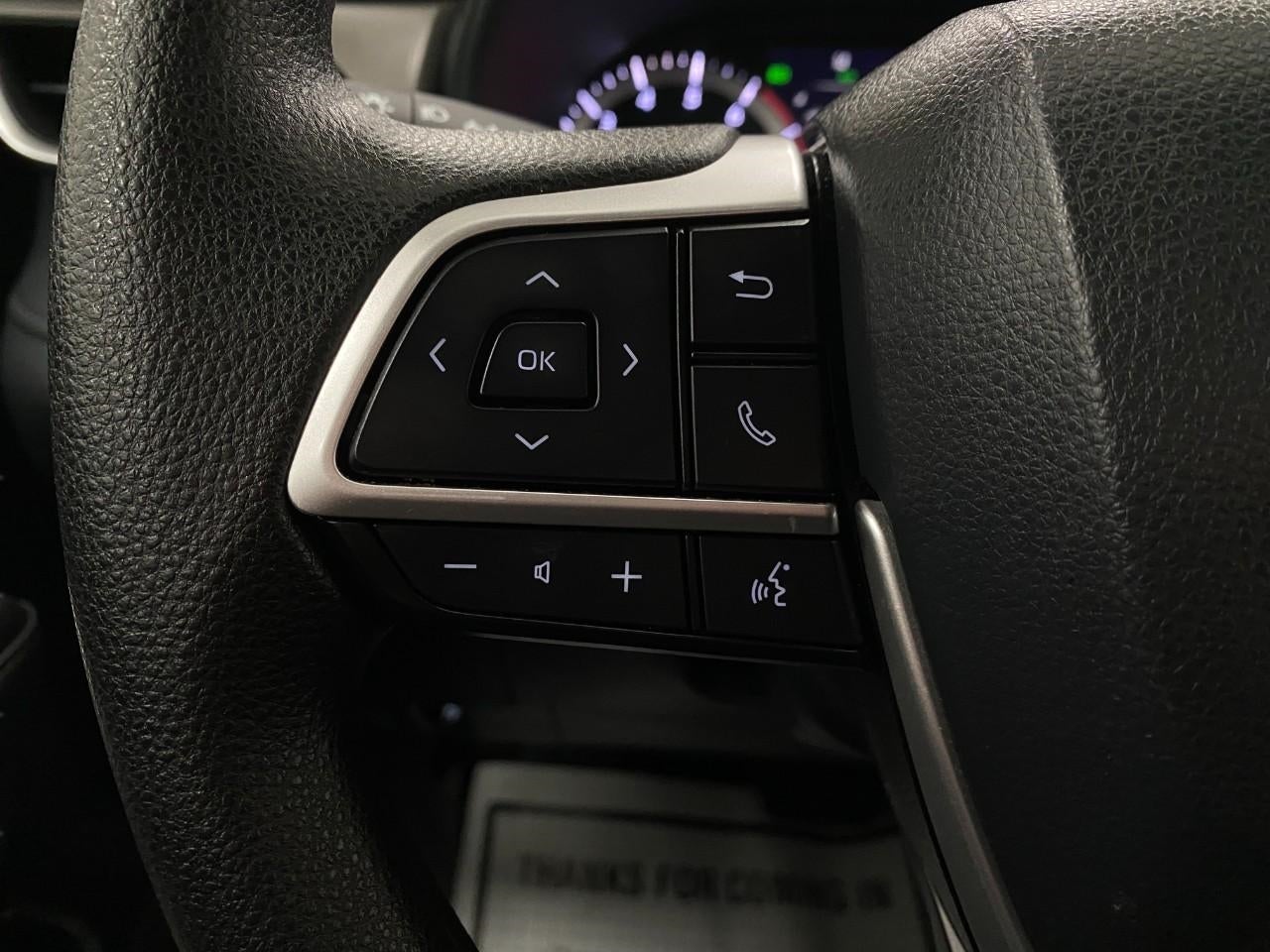 2023 Toyota Highlander L FWD