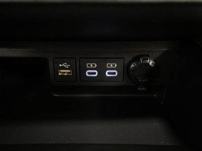 2023 Toyota Highlander L FWD