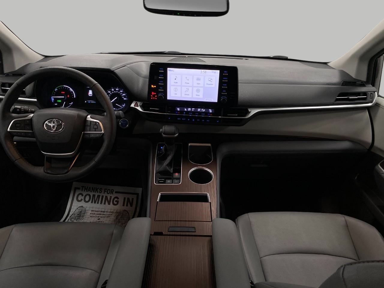 2023 Toyota Sienna XLE AWD 7-Passenger