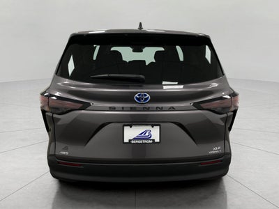 2023 Toyota Sienna XLE AWD 7-Passenger