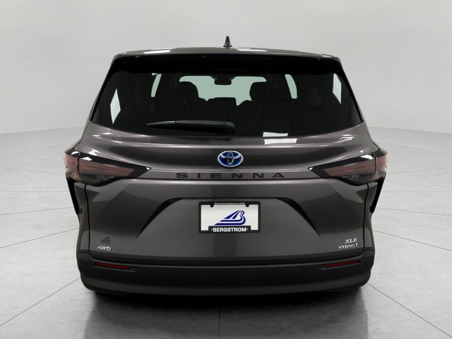 2023 Toyota Sienna XLE AWD 7-Passenger