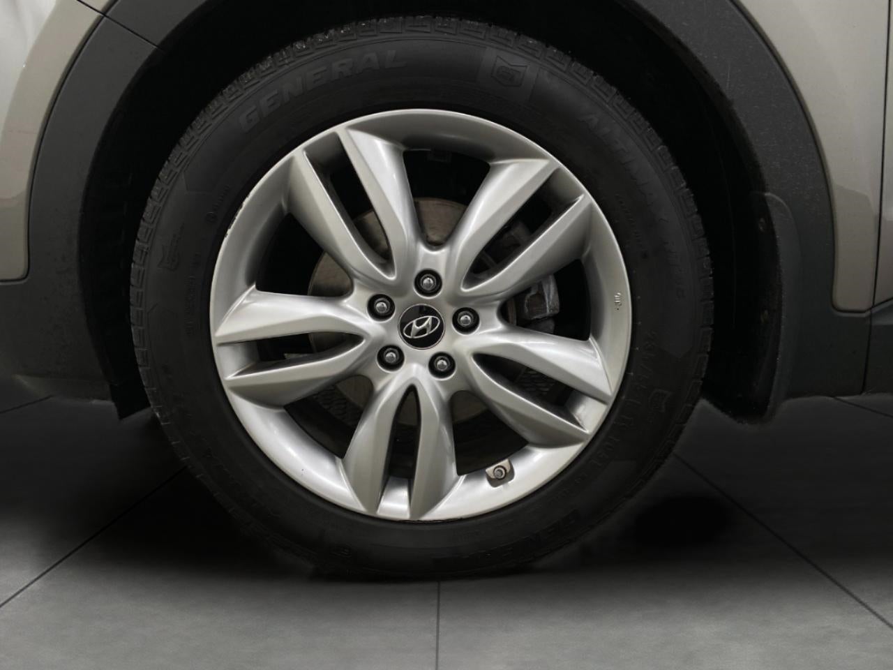 2014 Hyundai Santa Fe Sport AWD 4dr 2.0T