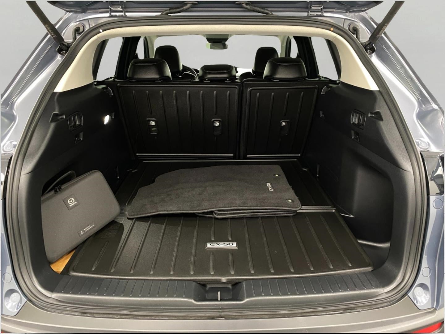 2025 Mazda Mazda CX-50 2.5 S Preferred Package AWD
