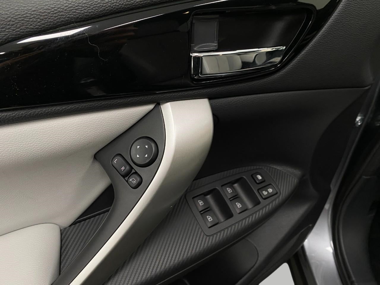 2026 Mitsubishi Eclipse Cross SEL - Photo 64