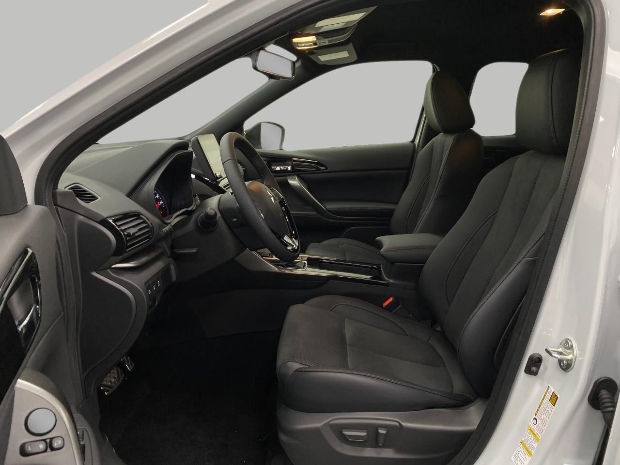 2026 Mitsubishi Eclipse Cross Black Edition - Photo 61