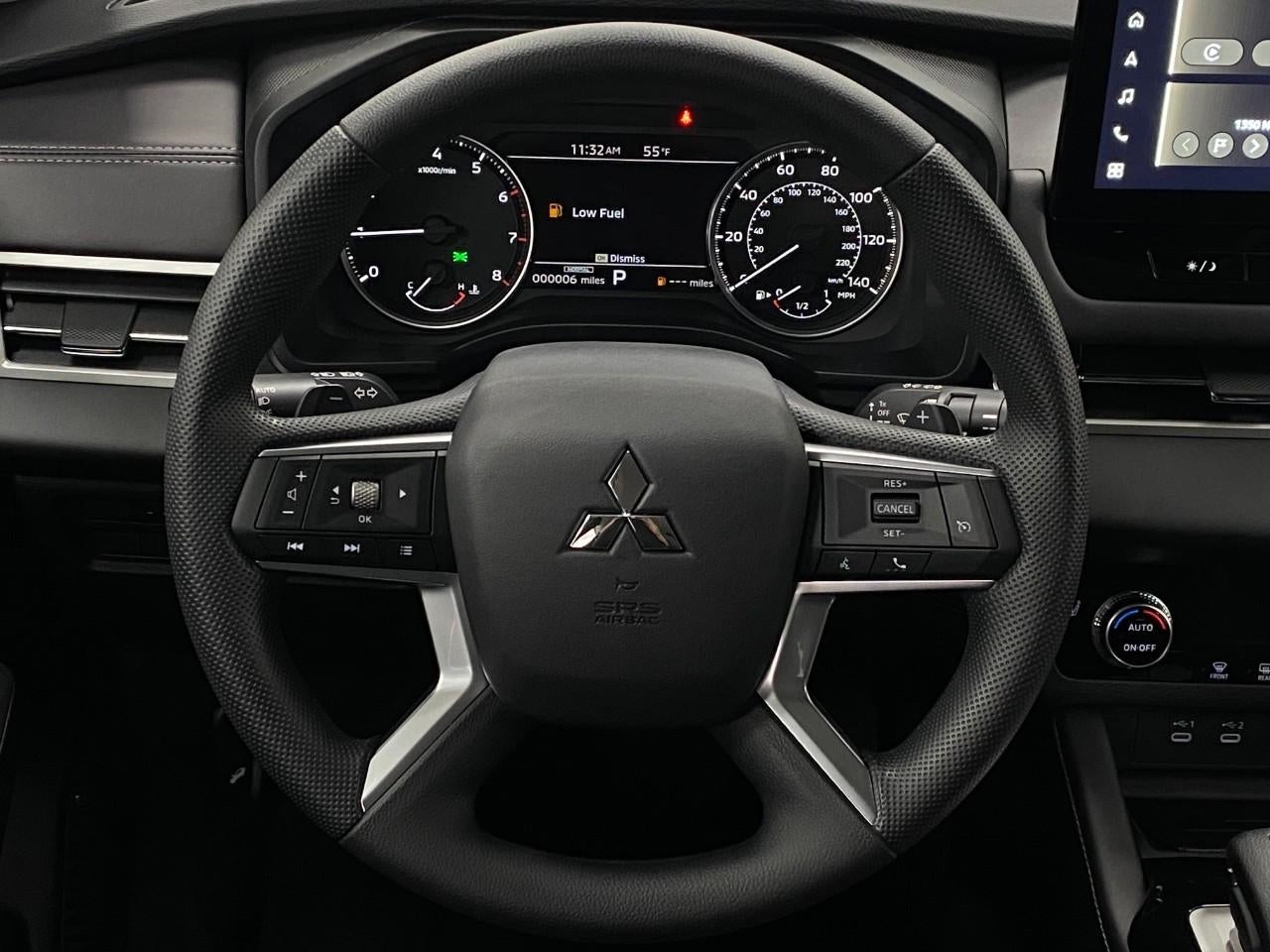 2025 Mitsubishi Outlander ES S-AWC