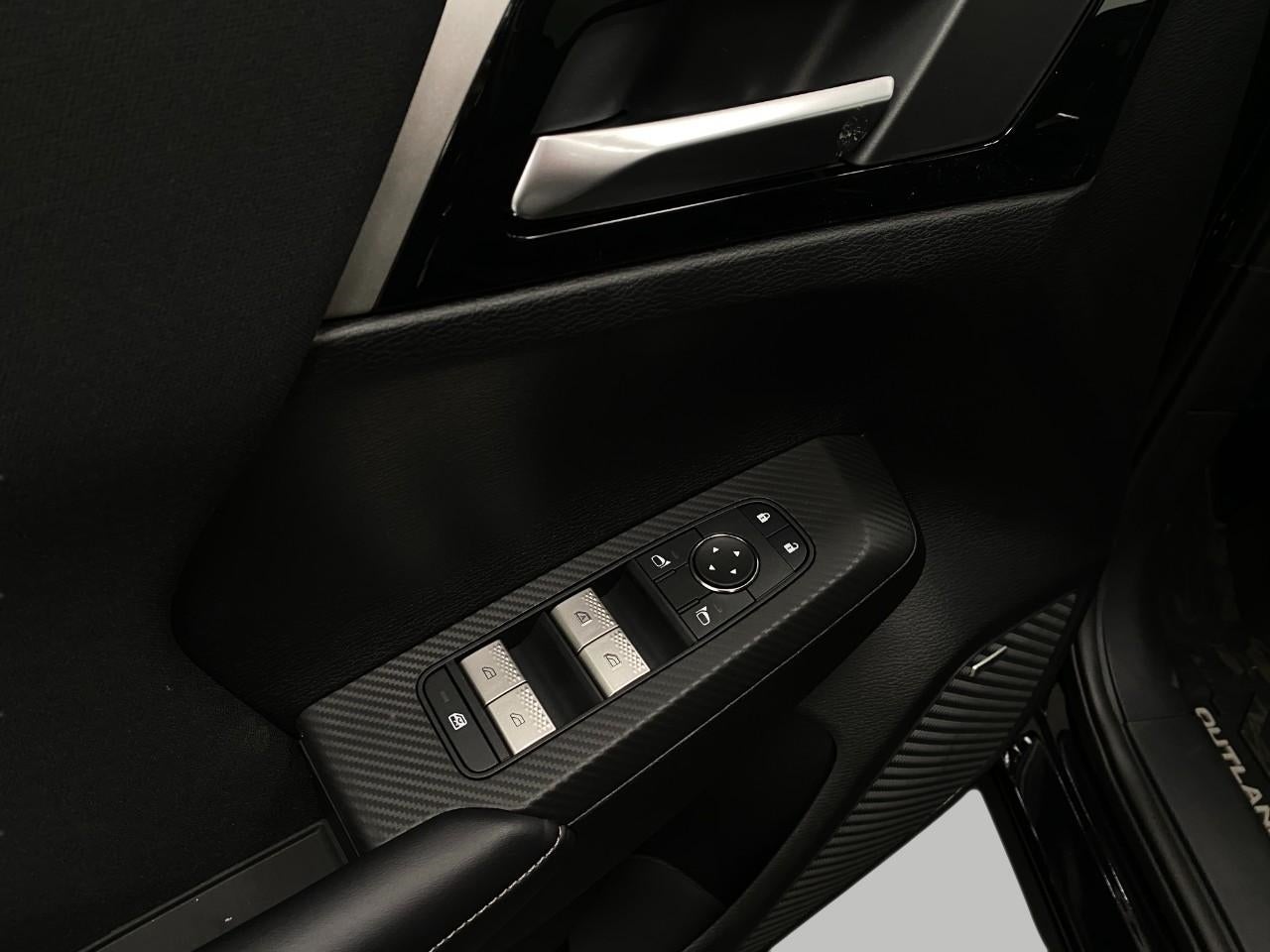 2026 Mitsubishi Outlander ES S-AWC