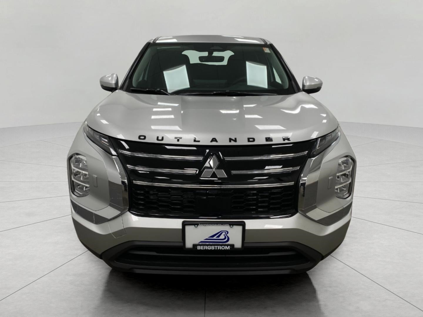 2026 Mitsubishi Outlander ES S-AWC