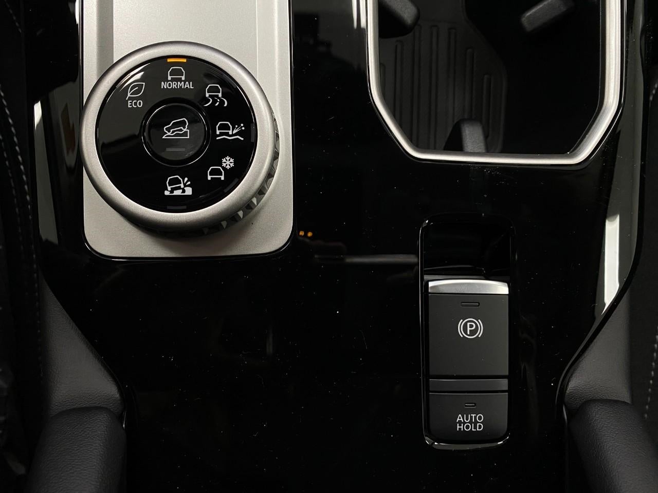 2026 Mitsubishi Outlander ES S-AWC