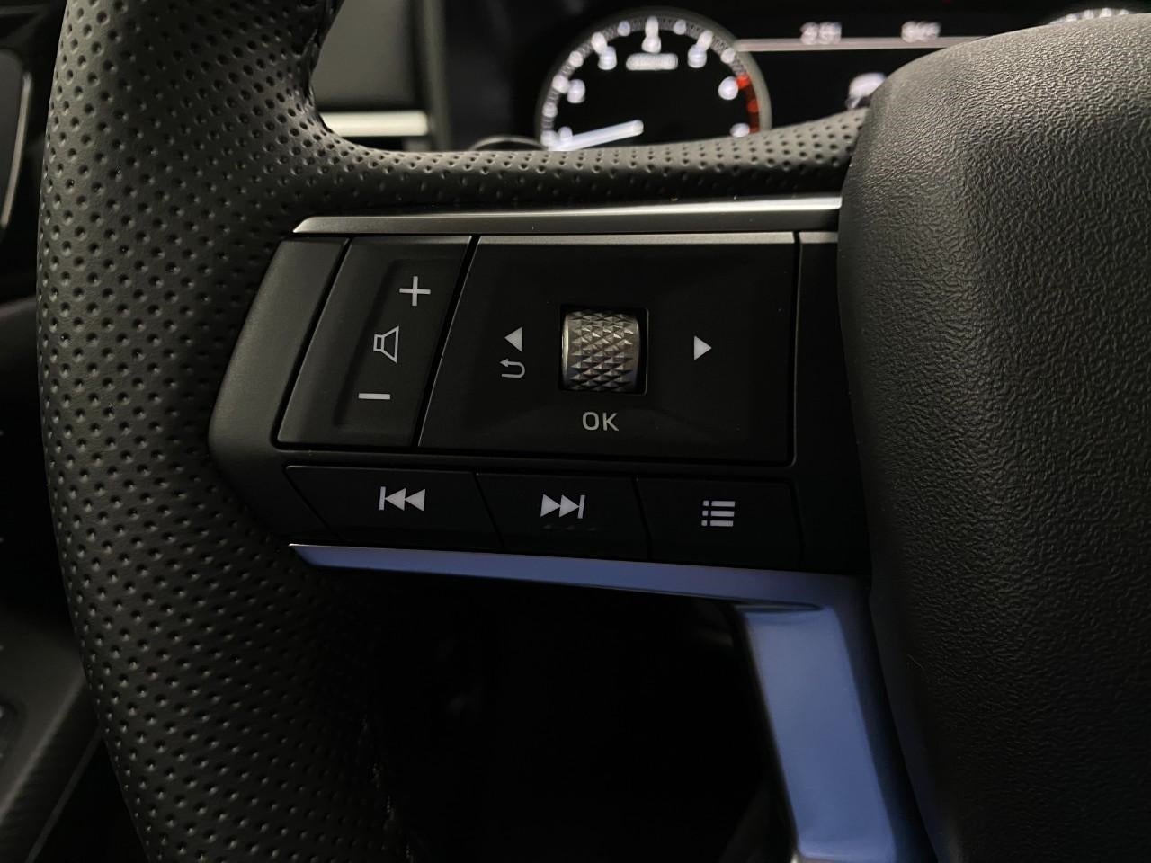 2025 Mitsubishi Outlander SE S-AWC