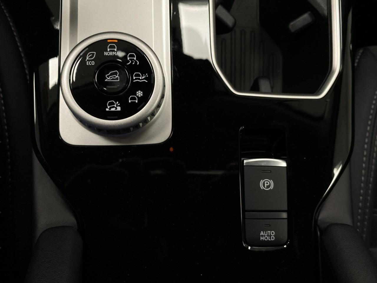 2025 Mitsubishi Outlander SE S-AWC