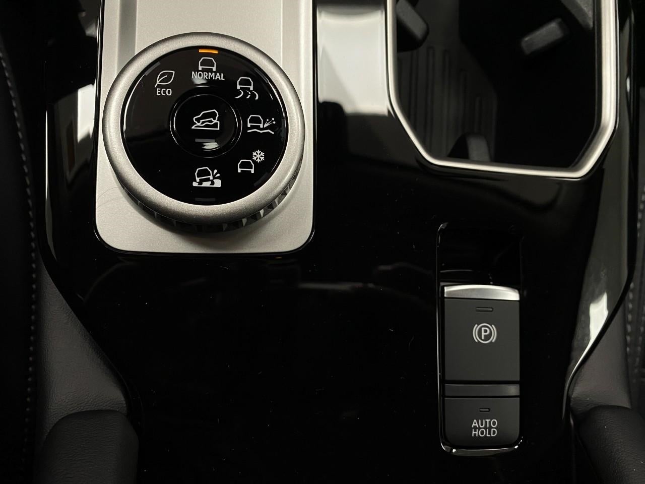 2025 Mitsubishi Outlander SE S-AWC