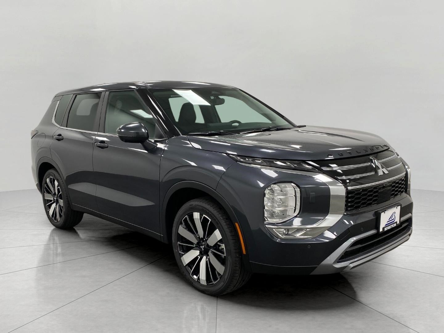 2025 Mitsubishi Outlander SE S-AWC