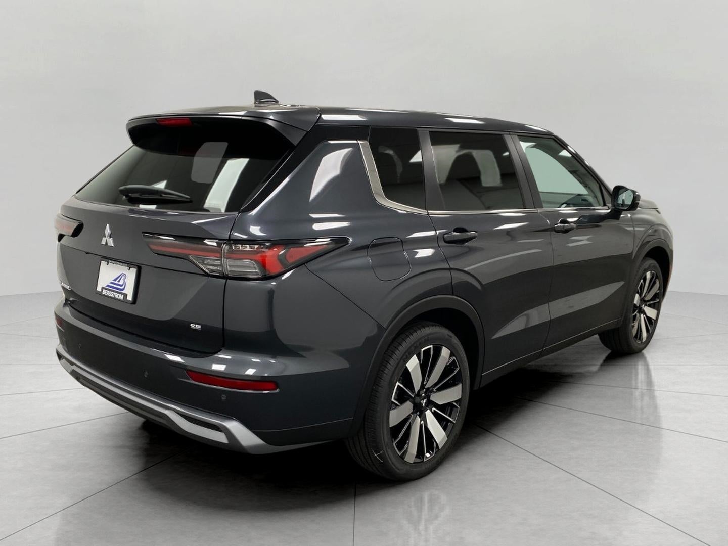 2025 Mitsubishi Outlander SE S-AWC