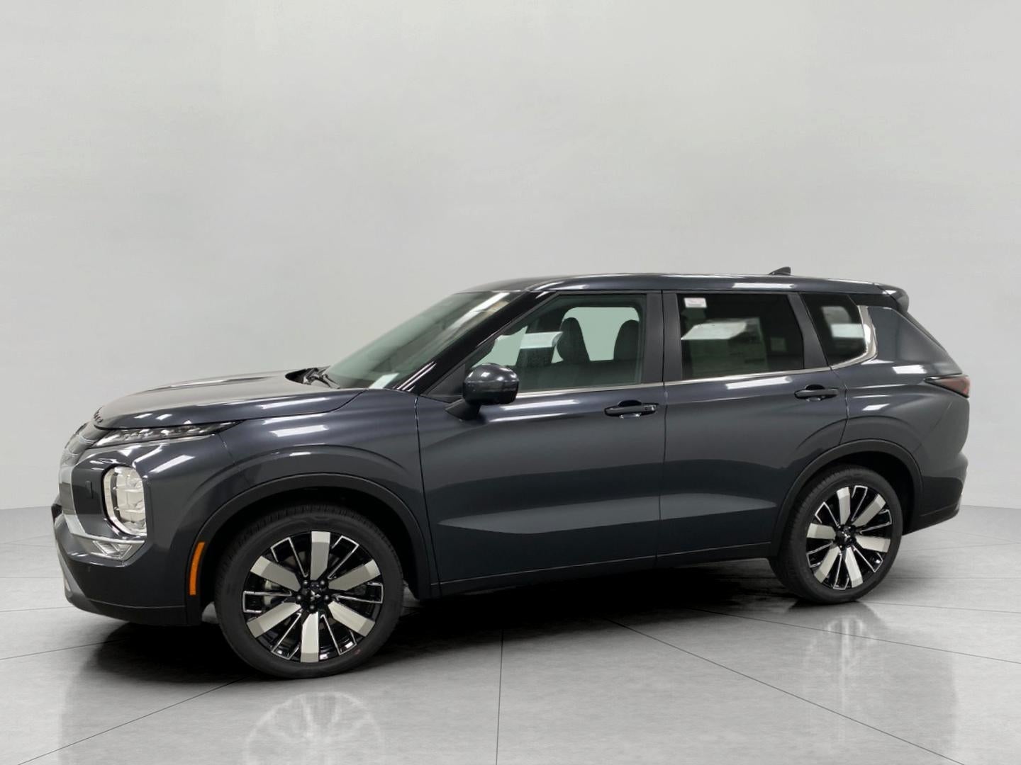 2025 Mitsubishi Outlander SE S-AWC