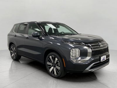 2026 Mitsubishi Outlander SE S-AWC
