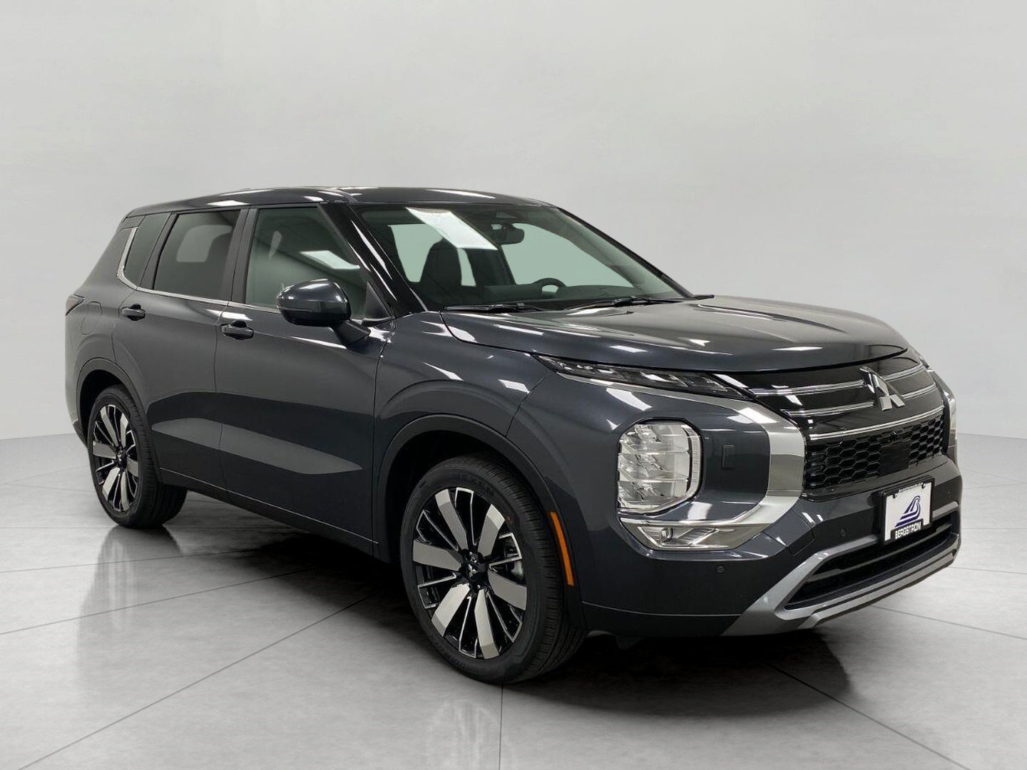 2026 Mitsubishi Outlander SE S-AWC