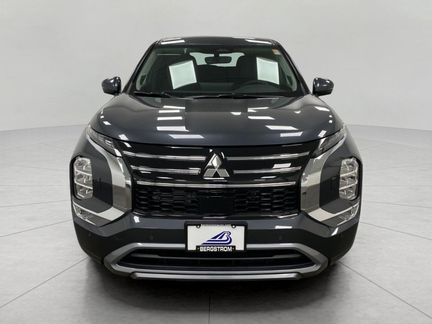 2026 Mitsubishi Outlander SE S-AWC