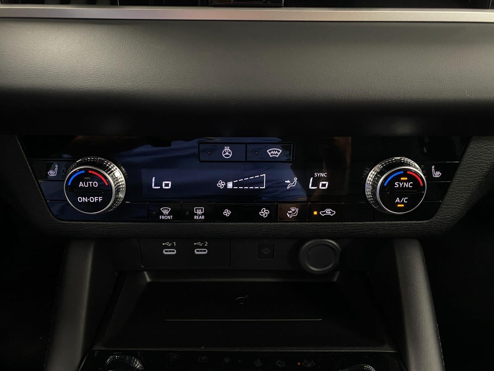 2026 Mitsubishi Outlander SE S-AWC