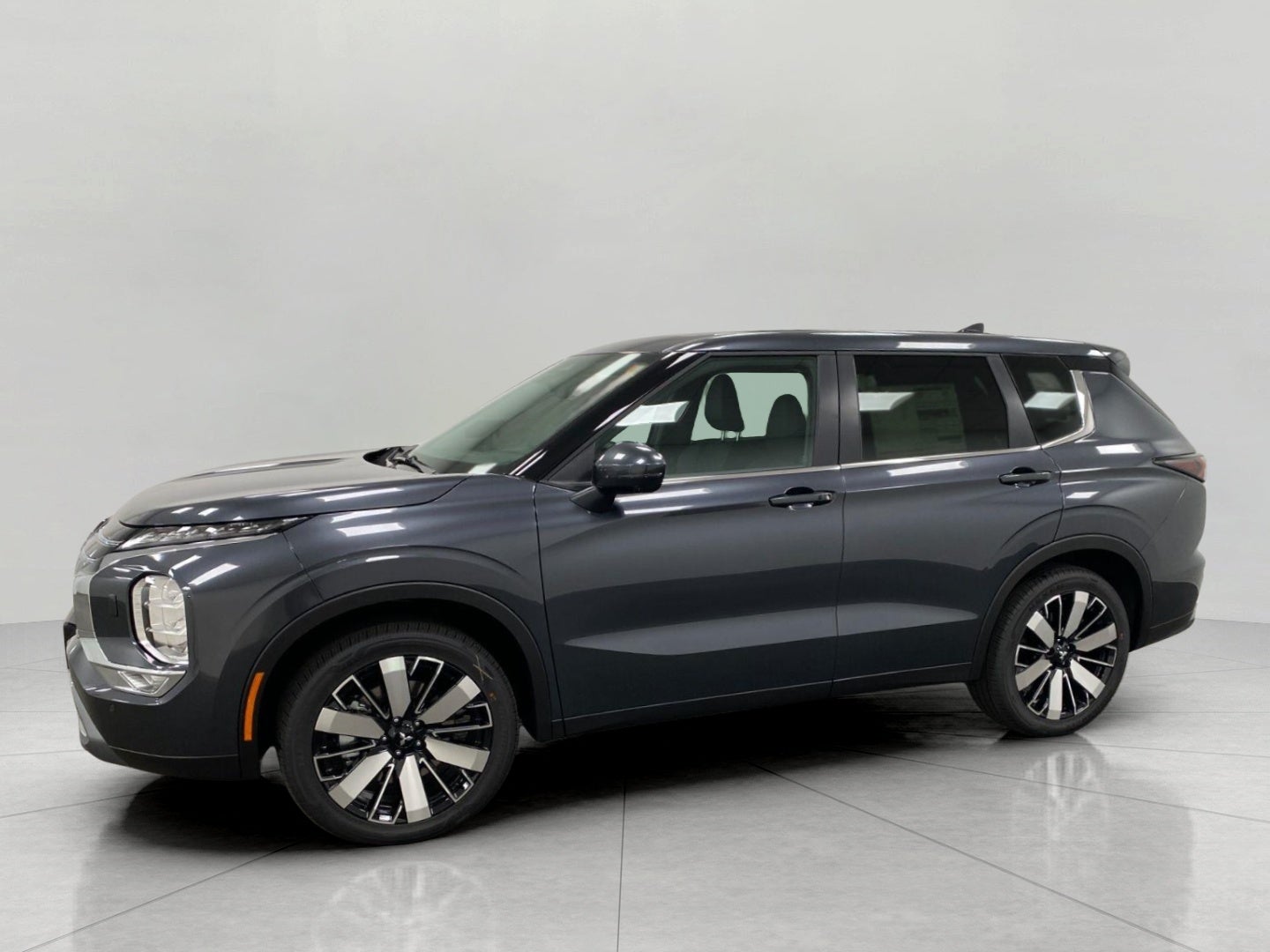 2026 Mitsubishi Outlander SE S-AWC
