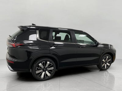 2026 Mitsubishi Outlander SE S-AWC