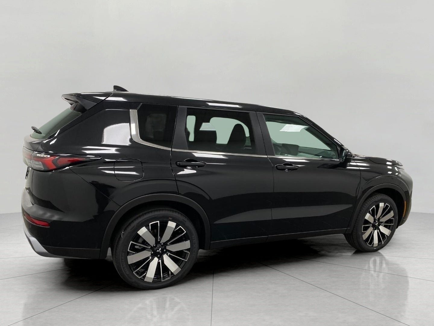 2026 Mitsubishi Outlander SE S-AWC